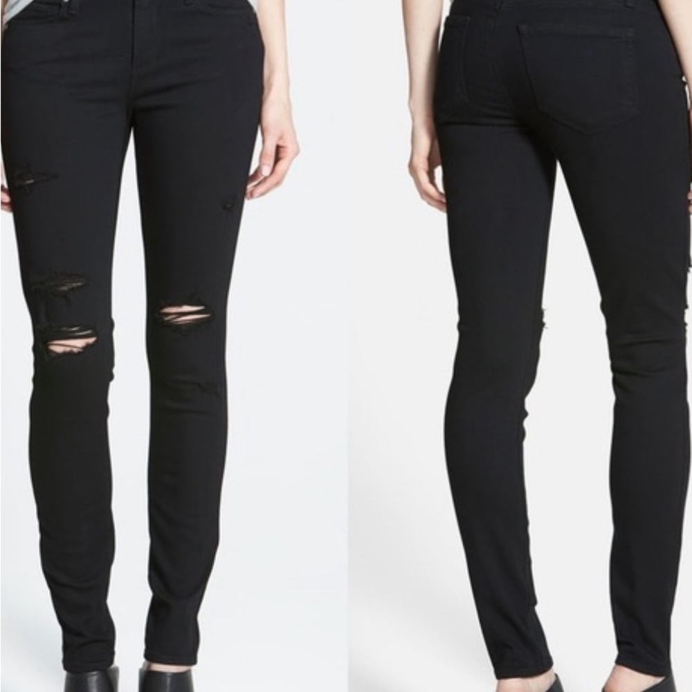 PERFECT CONDITION PAIGE RIPPED JEANS W/ RAW HEM
